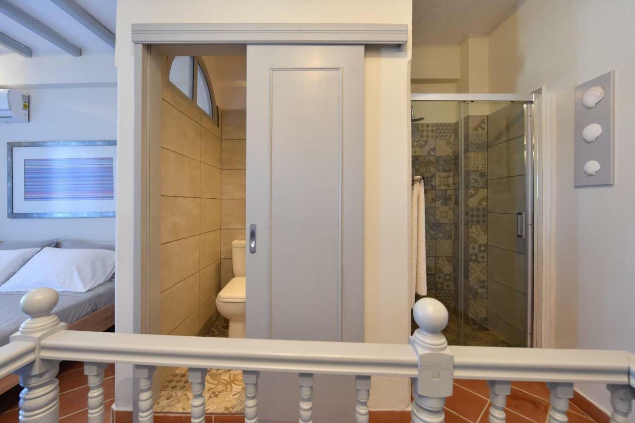 Almyra Seaview Maisonette In Naousa Bagian luar foto