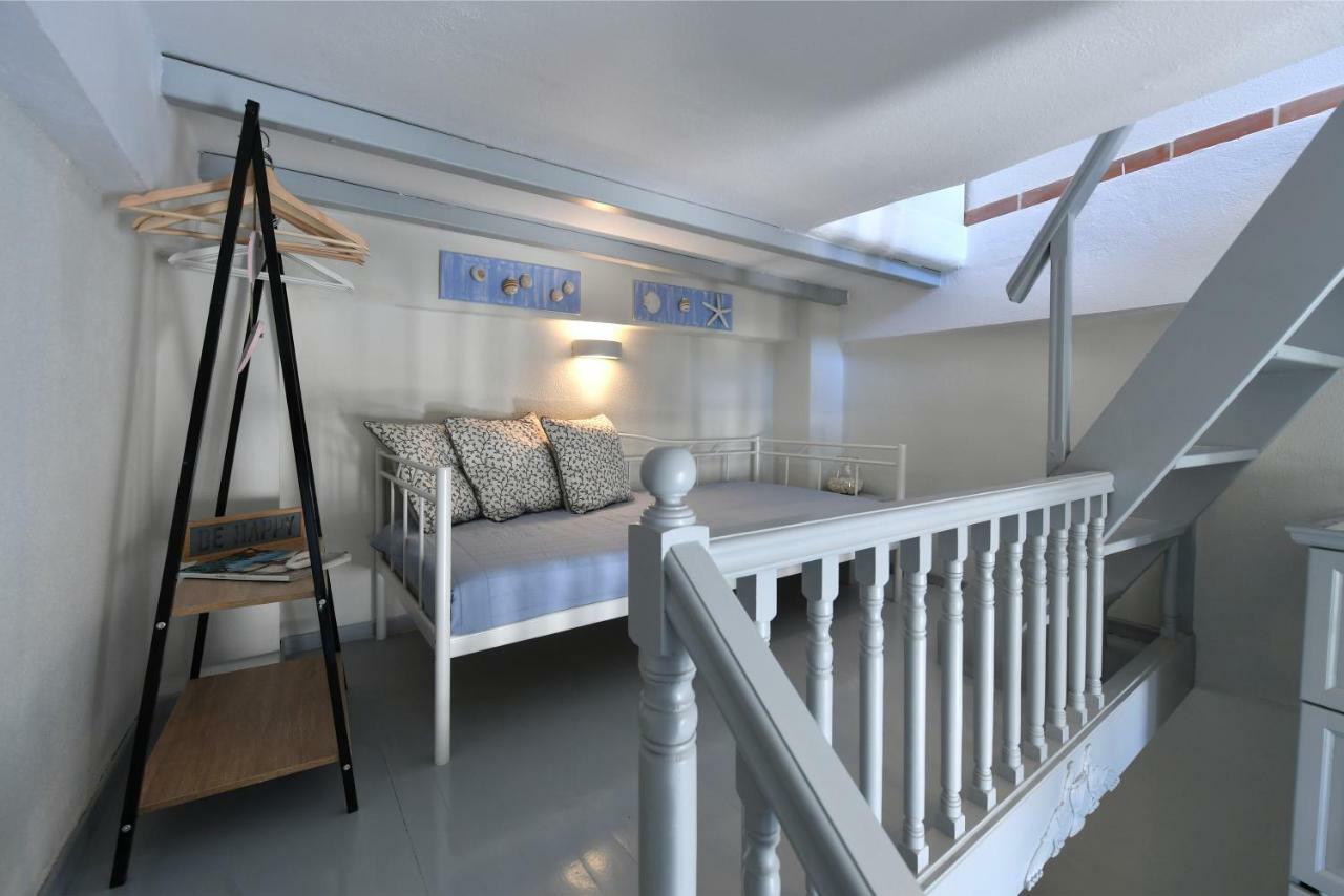 Almyra Seaview Maisonette In Naousa Bagian luar foto